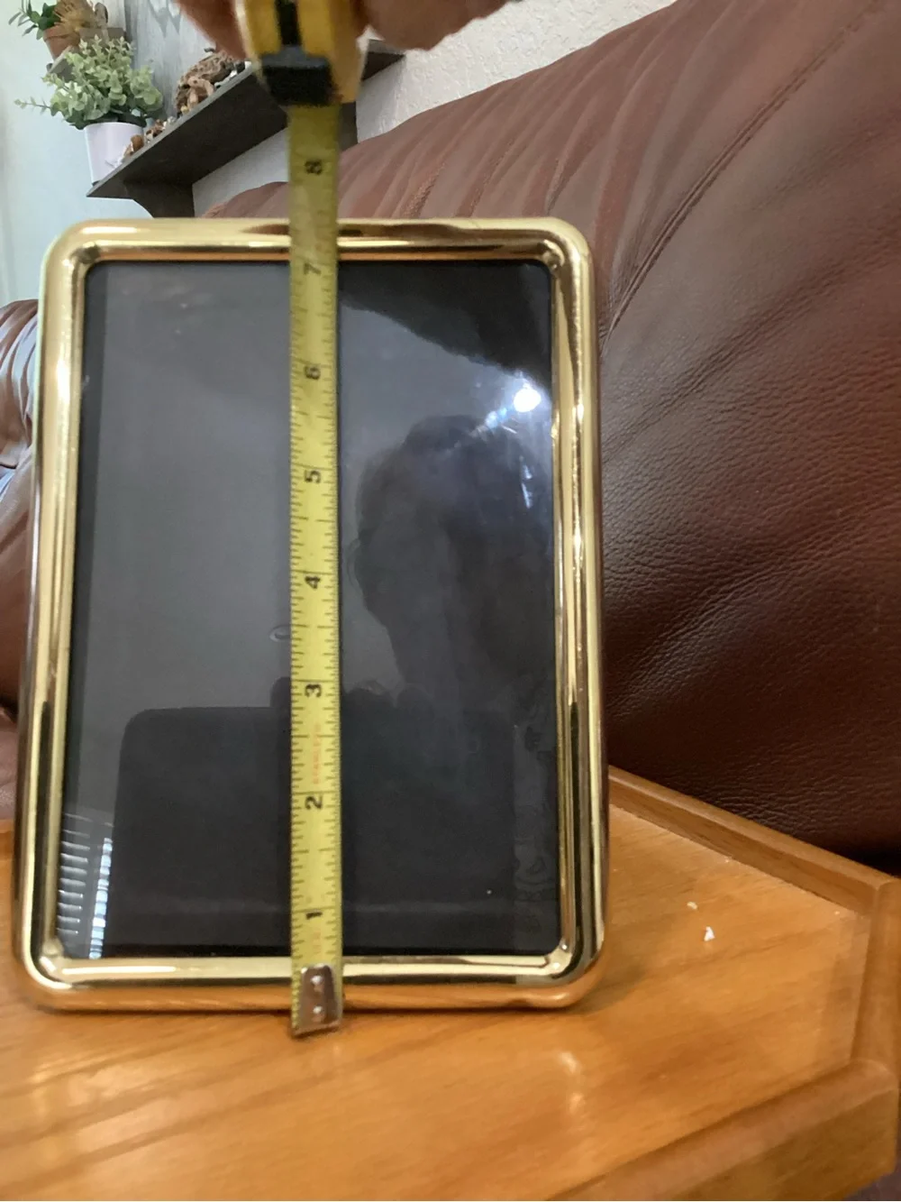 N/A sleek gold